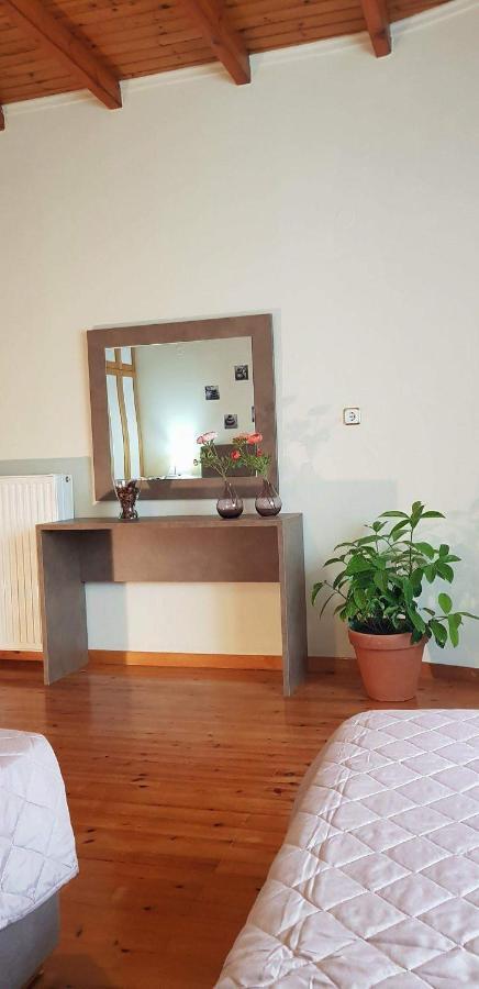 Eleas Gi Villa วิตาลาเดส ภายนอก รูปภาพ
